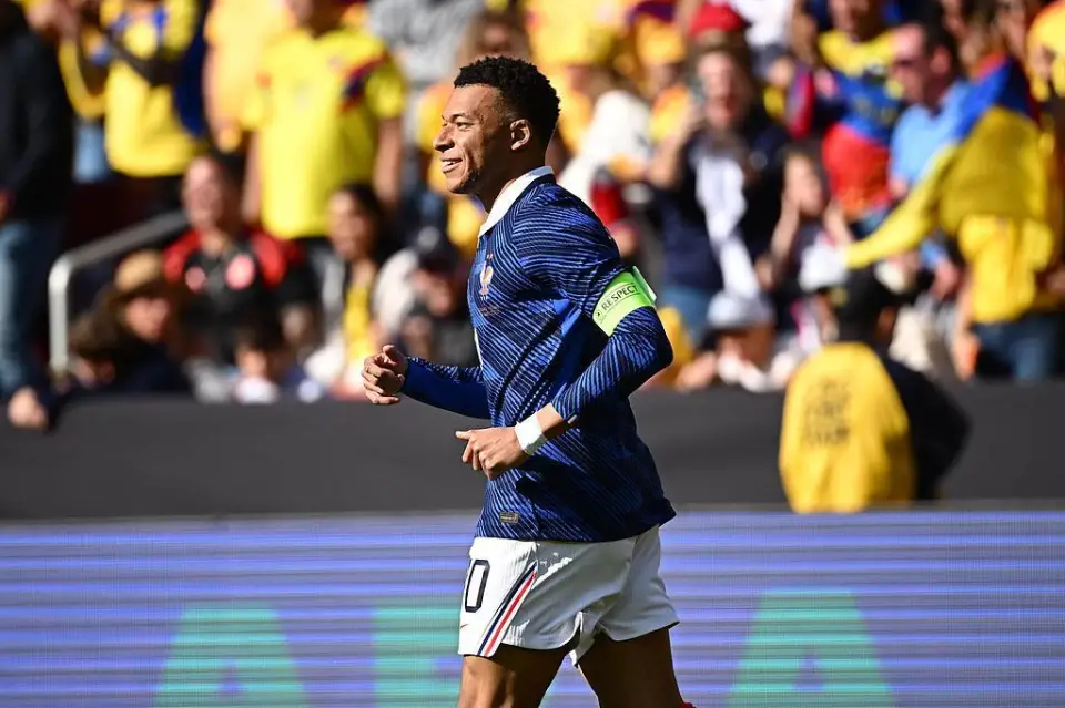 France tactical setup and key players